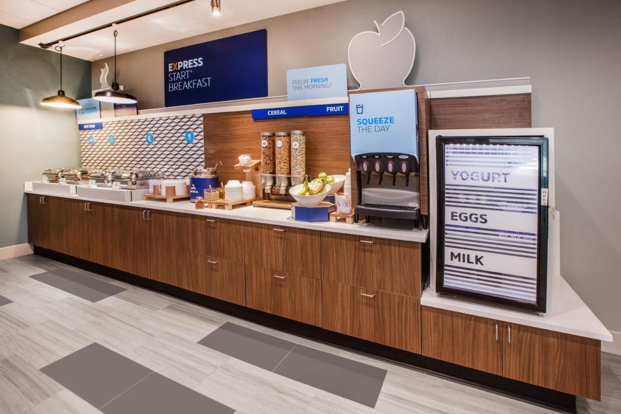 Holiday Inn Express - Blair By Ihg Extérieur photo
