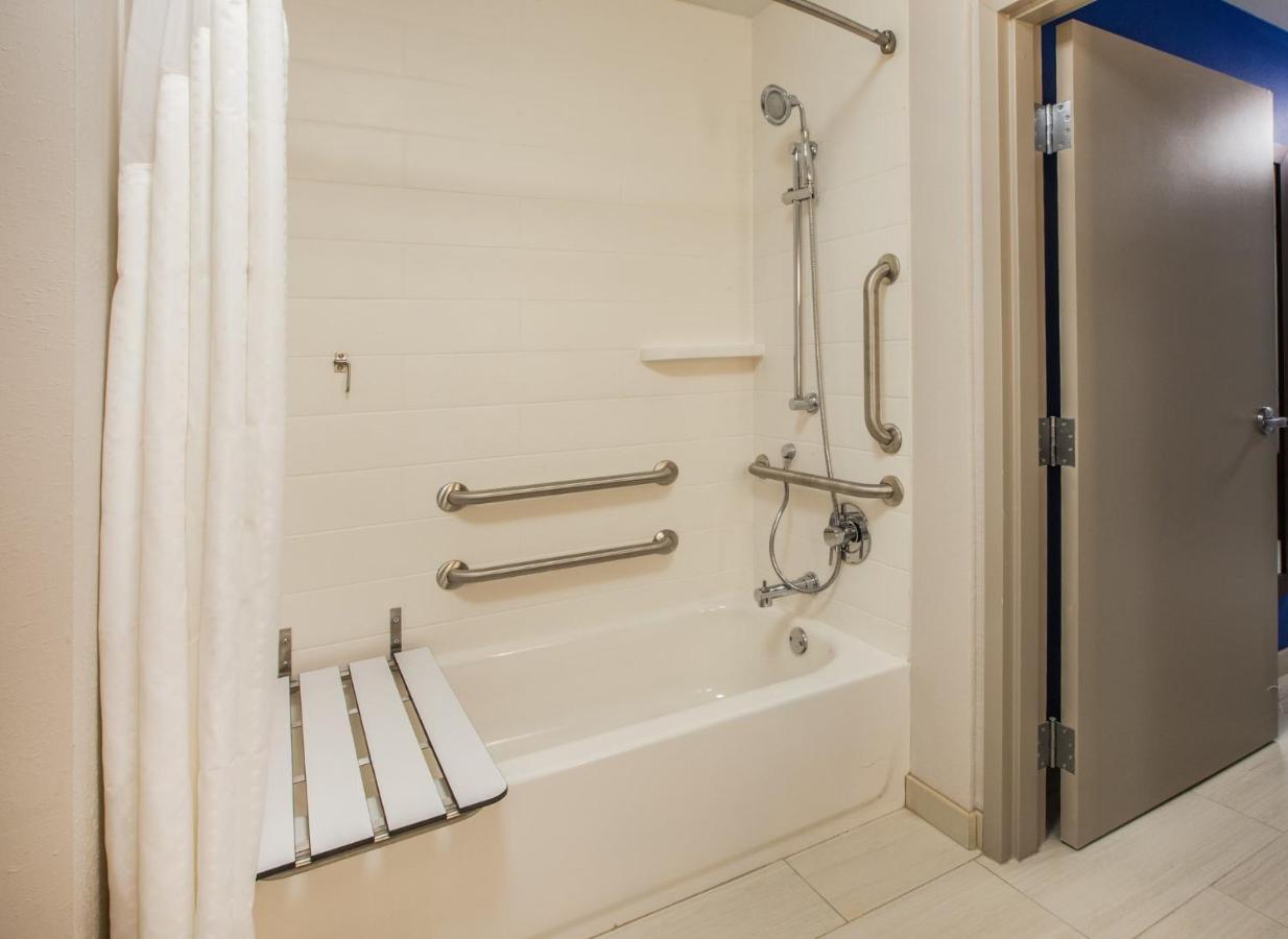 Holiday Inn Express - Blair By Ihg Extérieur photo